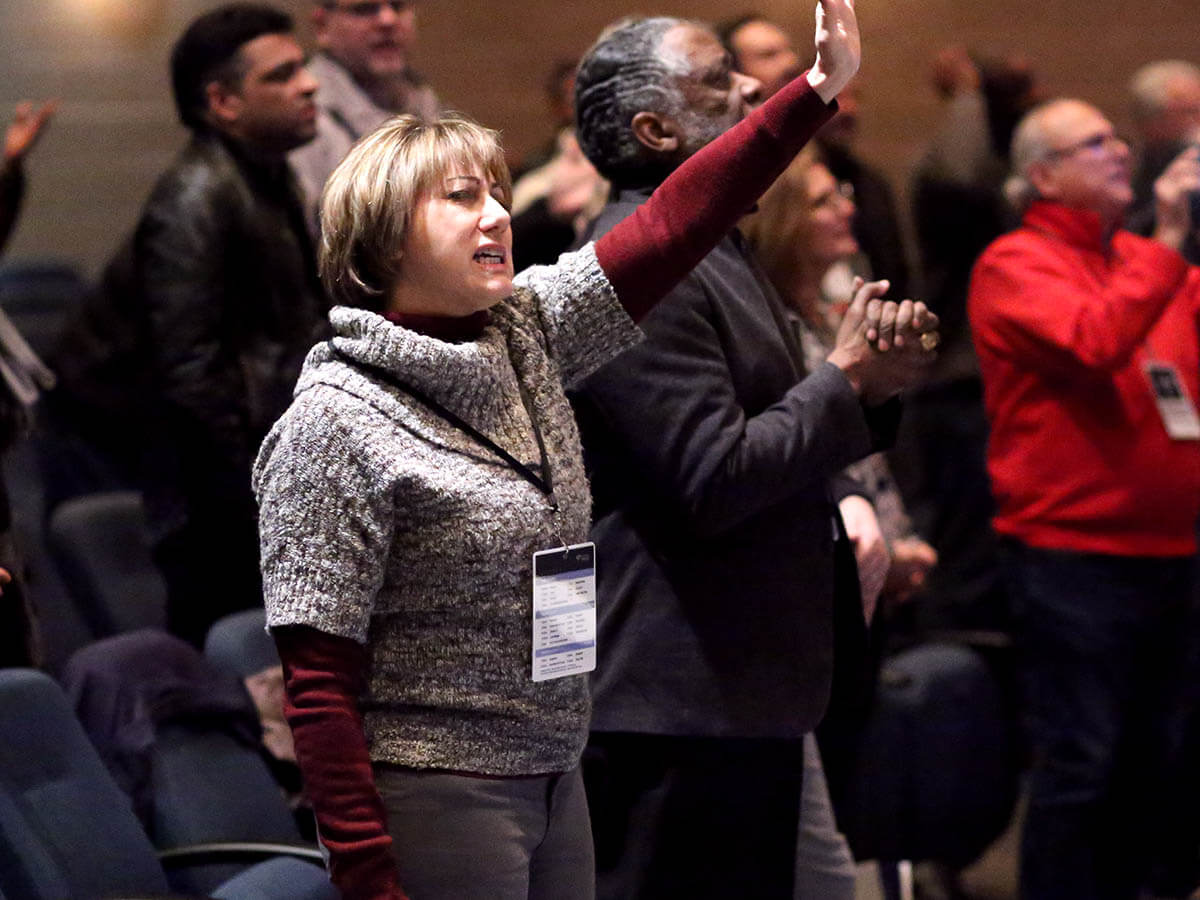 Pastors’ Prayer Summit Attendees Praying